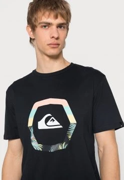 Quiksilver UP RISE - T-shirt Imprimé - Black -Quiksilver Soldes Magasin 3e61e05cd974493bbee42f843c193123
