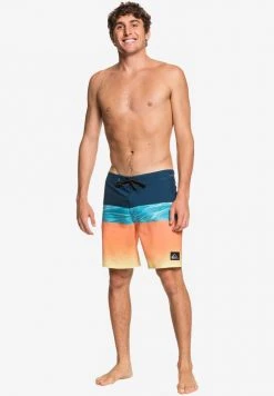 Quiksilver HIGHLINE HOLD DOWN - Short De Bain - Majolica Blue