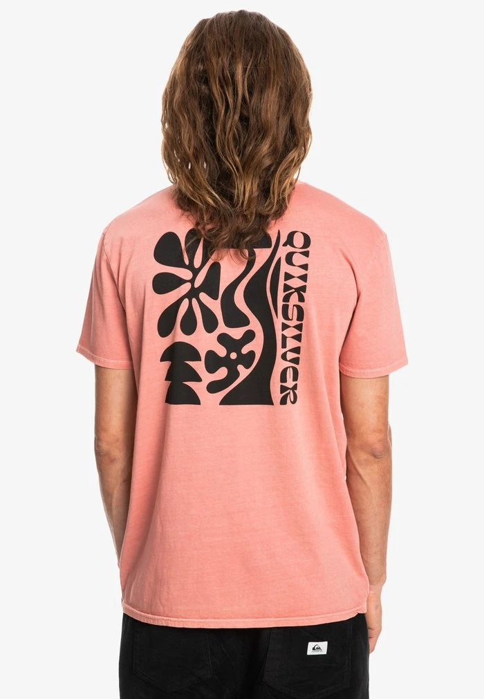 Quiksilver BE STILL MANCHES COURTES - T-shirt Imprimé - Rosette 3 Quiksilver BE STILL MANCHES COURTES - T-shirt Imprimé - Rosette â Image 3