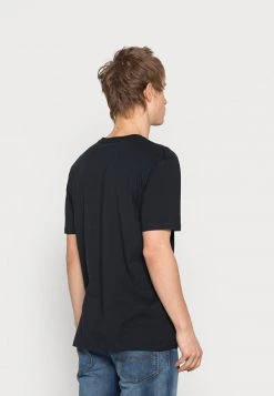 Quiksilver UP RISE - T-shirt Imprimé - Black -Quiksilver Soldes Magasin f94b7c3fcfb04be98dd32a320eda0790